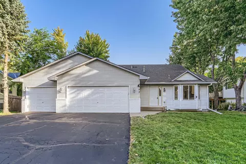 453 Diedrich Dr, Carver, MN 55315