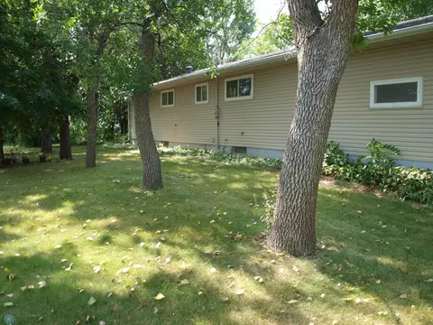 15918 21st St S, Comstock, MN 56525 photo 4