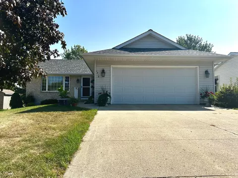 1718 Clifton Ave, Worthington, MN 56187