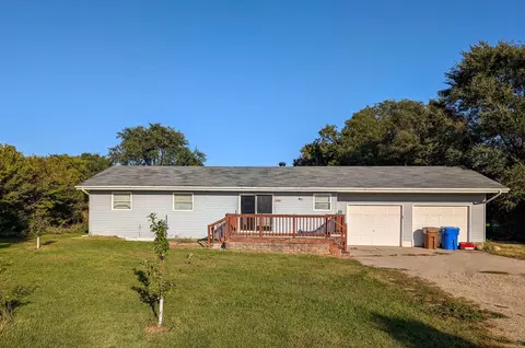 807 E Main Ave, Frazee, MN 56544