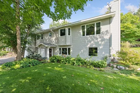 9965 Windsor Ter, Eden Prairie, MN 55347