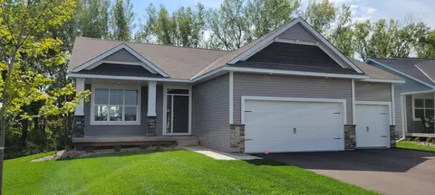 1640 Spruce St, Farmington, MN 55024