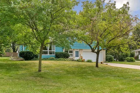 1047 Home Pl, Faribault, MN 55021 photo 6