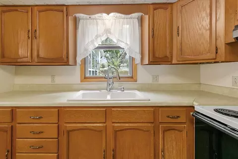 1047 Home Pl, Faribault, MN 55021 photo 13