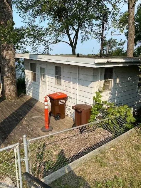 5425 Dempsey Ave SW, Waverly, MN 55390