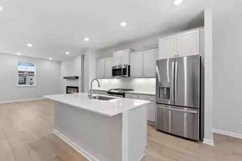 1539 Tompkins Ln, West Saint Paul, MN 55118