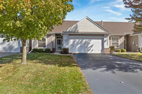 3704 Lawndale Ln N, Minneapolis, MN 55446