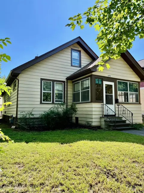 1374 Blair Ave, Saint Paul, MN 55104