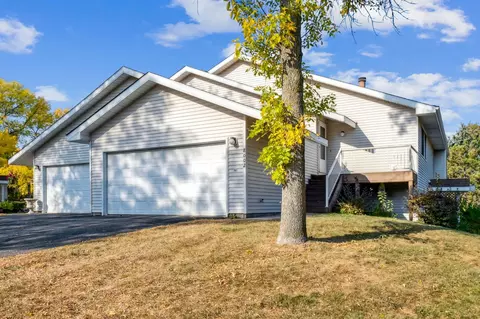 8002 Timber Lake Dr, Eden Prairie, MN 55347
