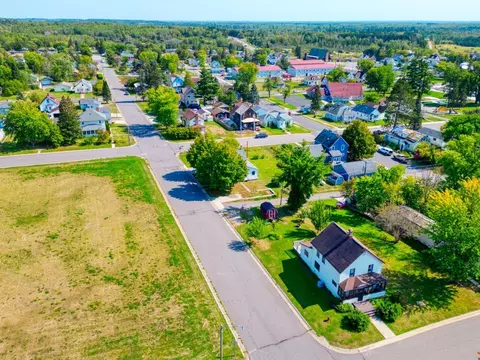 211 3rd Ave N, Biwabik, MN 55708 photo 32