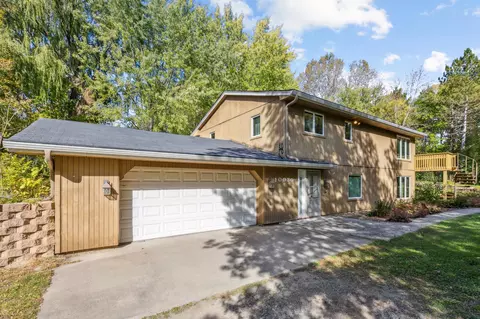 10030 Sundance Rd, Rogers, MN 55374