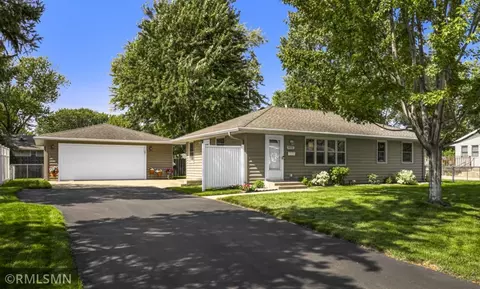 8332 15th Ave S, Bloomington, MN 55425