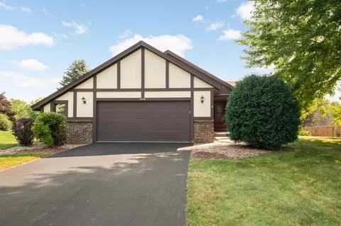 5220 W 113th Street Cir, Bloomington, MN 55437