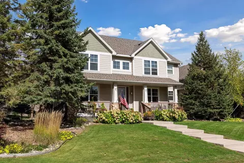1611 Tramore Pl, Eagan, MN 55122 photo 2