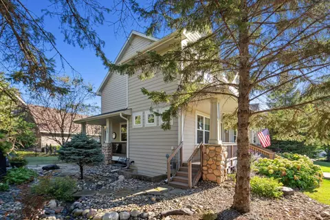 1611 Tramore Pl, Eagan, MN 55122 photo 10