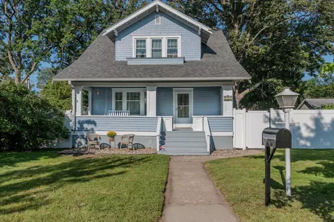 609 2nd St NE, Little Falls, MN 56345