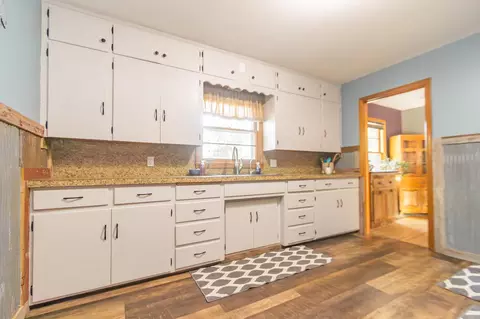 800 Redding Ave, Windom, MN 56101 photo 19