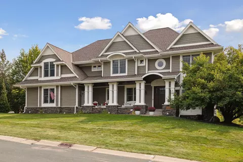 5200 Kelsey Ter, Edina, MN 55436