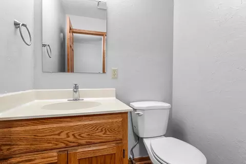 1831 Pheasant Dr, Excelsior, MN 55331 photo 28