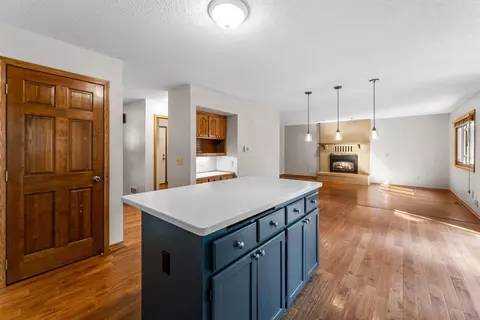 1831 Pheasant Dr, Excelsior, MN 55331 photo 20