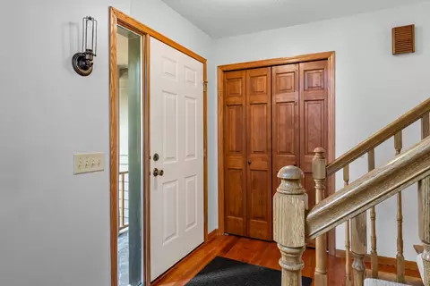 1831 Pheasant Dr, Excelsior, MN 55331 photo 6