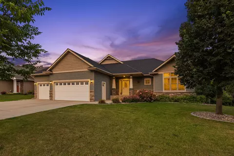 1259 Denver Ave SE, Hutchinson, MN 55350
