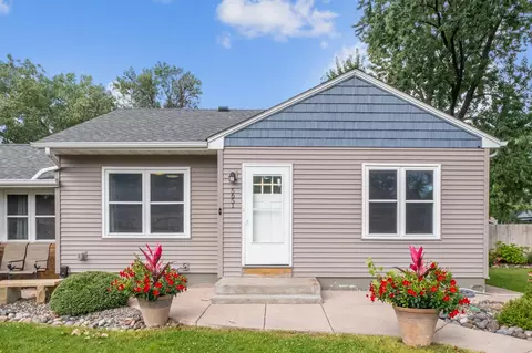 5651 Dupont Ave N, Brooklyn Center, MN 55430
