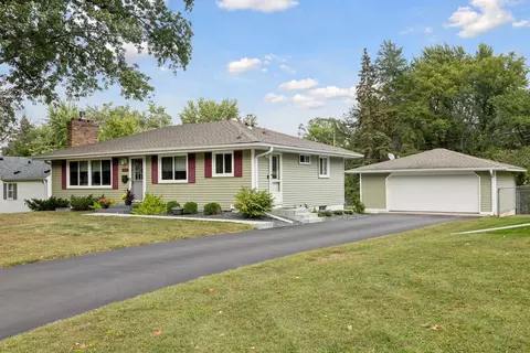 10915 Little Ave S, Bloomington, MN 55437
