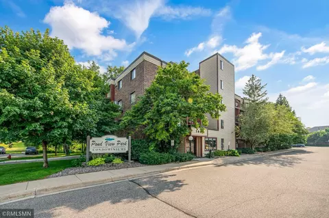 1400 Dakota Ave S #203, Saint Louis Park, MN 55416