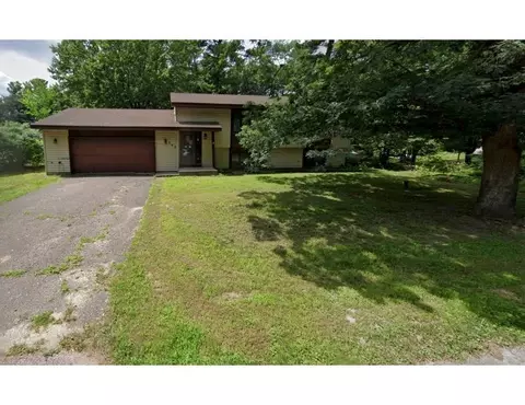 303 Birch Rd, East Bethel, MN 55092
