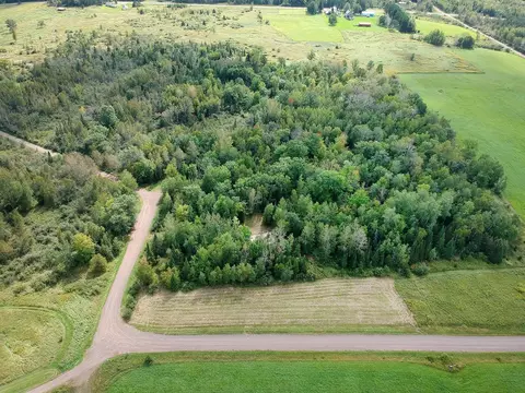 4242 Blueberry Rd, Barnum, MN 55707