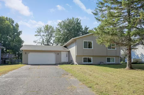 1901 Gunflint Trl, Brooklyn Park, MN 55444