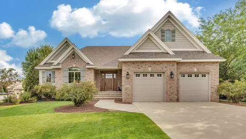 1522 Pebble Creek Ct, Sartell, MN 56377
