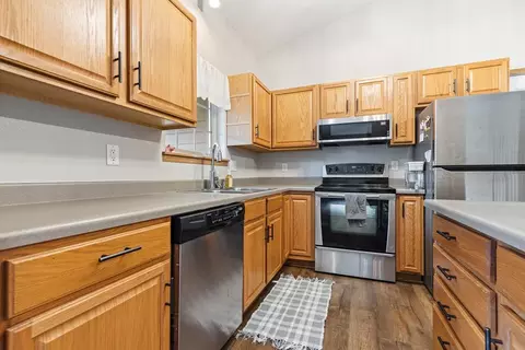 602 Genesis Ave, Marshall, MN 56258 photo 17