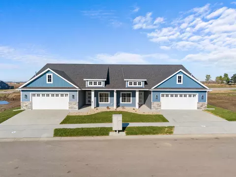1001 11th Pl NW, Kasson, MN 55944