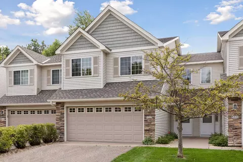 5222 Greenwood Dr, Mounds View, MN 55112
