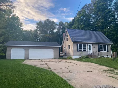 4595 Cedar Island Dr, Eveleth, MN 55734