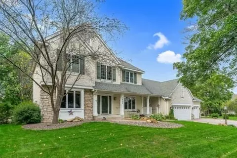 3624 Williamsburg Pkwy, Woodbury, MN 55129