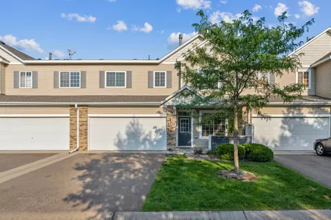 2450 49th St E #7302, Inver Grove Heights, MN 55076
