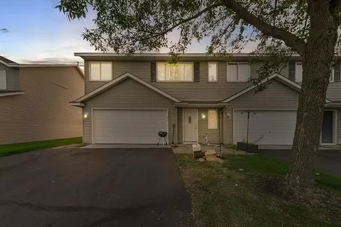1363 Willow Trl, Farmington, MN 55024