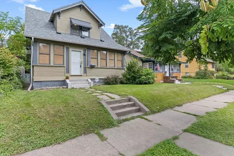 614 Gotzian St, Saint Paul, MN 55106