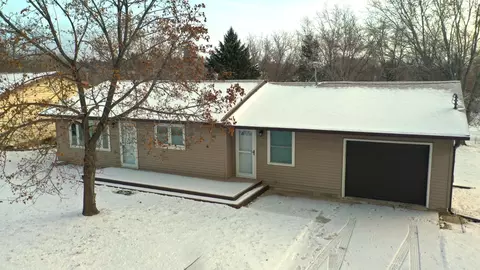 809 Hagenson St, Starbuck, MN 56381