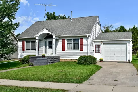520 Williams St, Lewiston, MN 55952