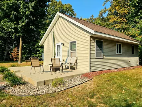 42372 Long Lake Rd, Ottertail, MN 56571