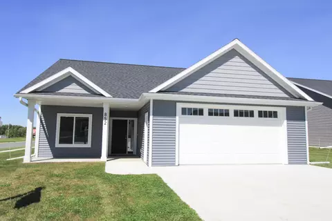 852 Bucknell Ln SE, Stewartville, MN 55976
