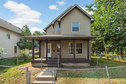 602 19th Ave S, Minneapolis, MN 55454