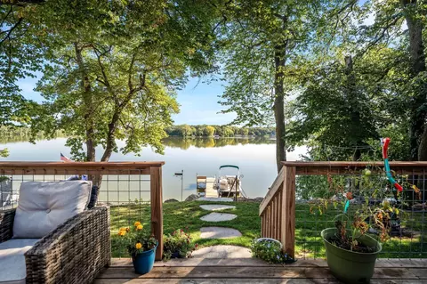 5537 108th Ave SE, Clear Lake, MN 55319