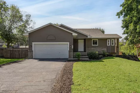 400 104th Ln NW, Coon Rapids, MN 55448
