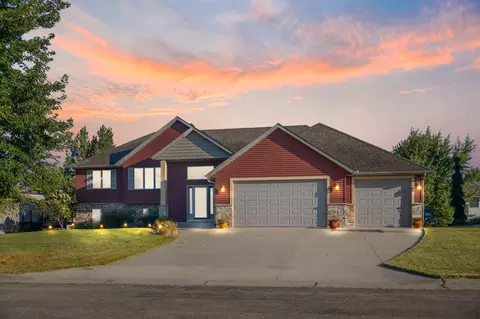 2510 Fox Hollow Ln, Owatonna, MN 55060