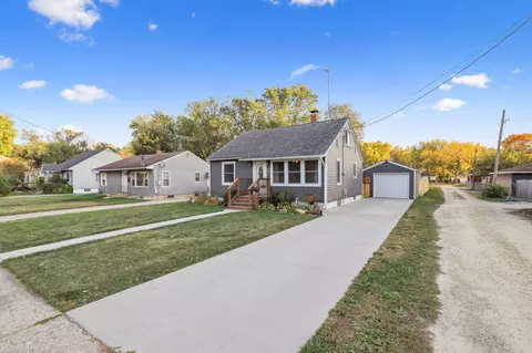 829 2nd St SW, Faribault, MN 55021 photo 32